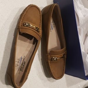 New loafers, memory foam insole